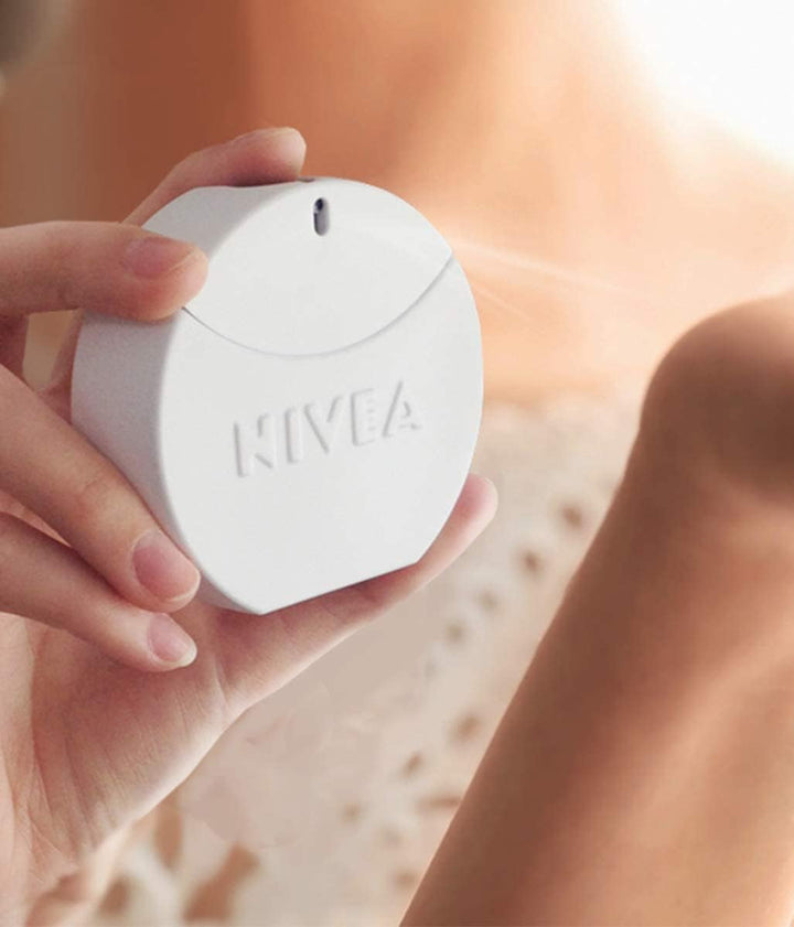 NIVEA Creme Eau De Toilette, Parfum NIVEA cu aroma emblematică NIVEA Creme, un parfum NIVEA unisex proaspăt și delicat în sticla emblematică de parfum (30 ml)