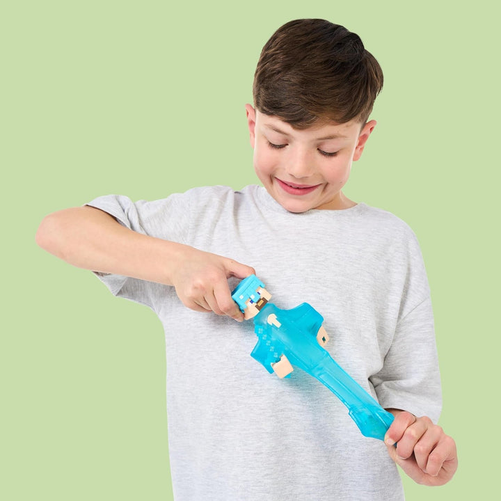Heroes of Goo Jit Zu - figură Minecraft extensibilă - Steve cu armură și sabie de diamant, umplutură Goo super elastică cu element de diamant ascuns în interior, extensibilă până la trei ori dimensiunea