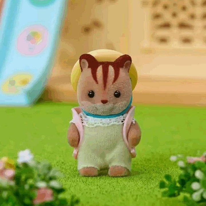 Sylvanian Families 5406 Walnut Squirrel Baby - Figuri pentru casa de păpuși