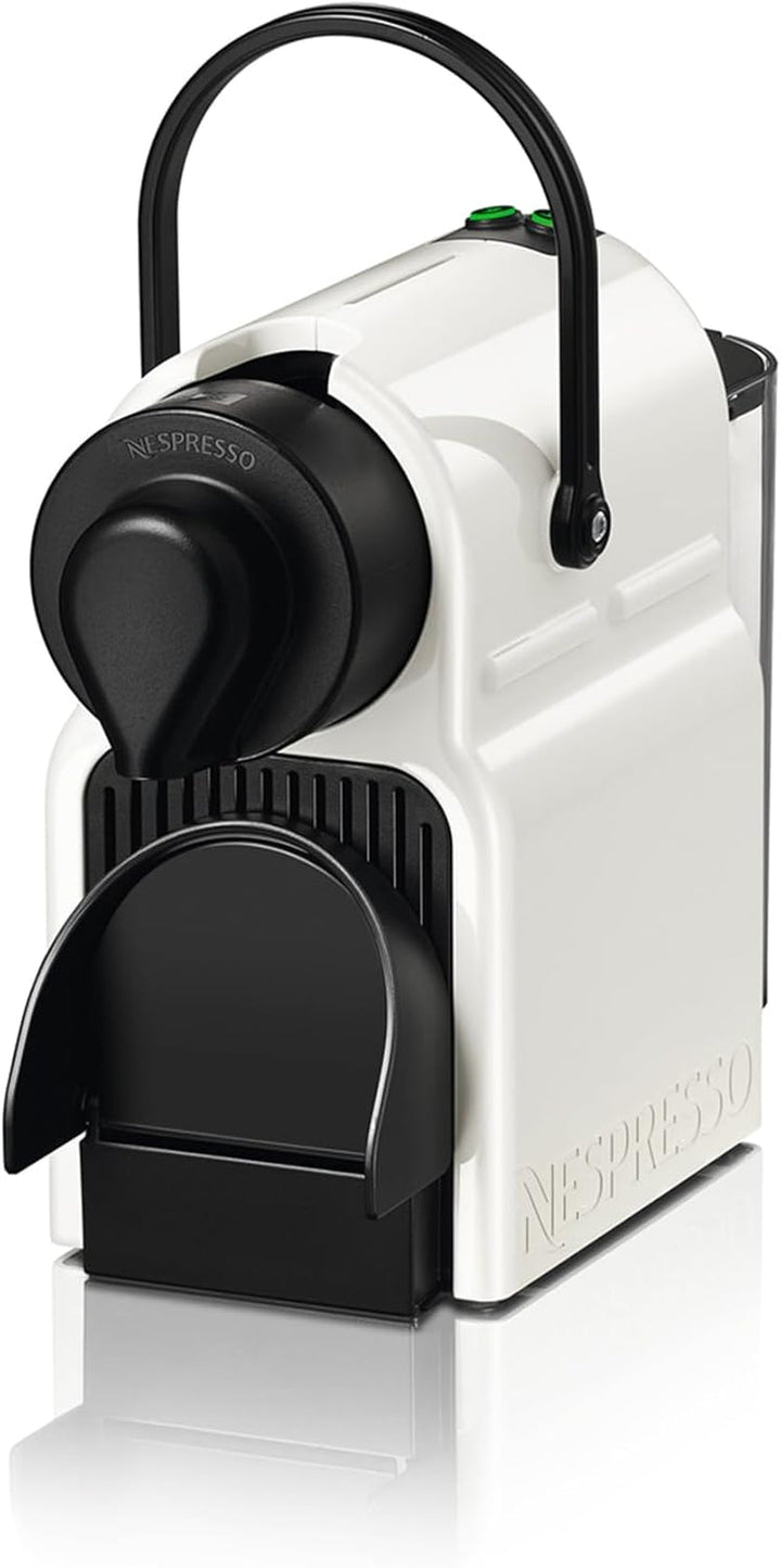 Espressor cu capsule Nespresso Krups Inissia XN1001, Timp scurt de încălzire, Dimensiuni compacte, Cantitate de cafea reglabilă, Buton de selecție directă, Ejectare automată a capsulelor, 0,7 L, 34,2 x 19,1 x 32,7 cm, Alb