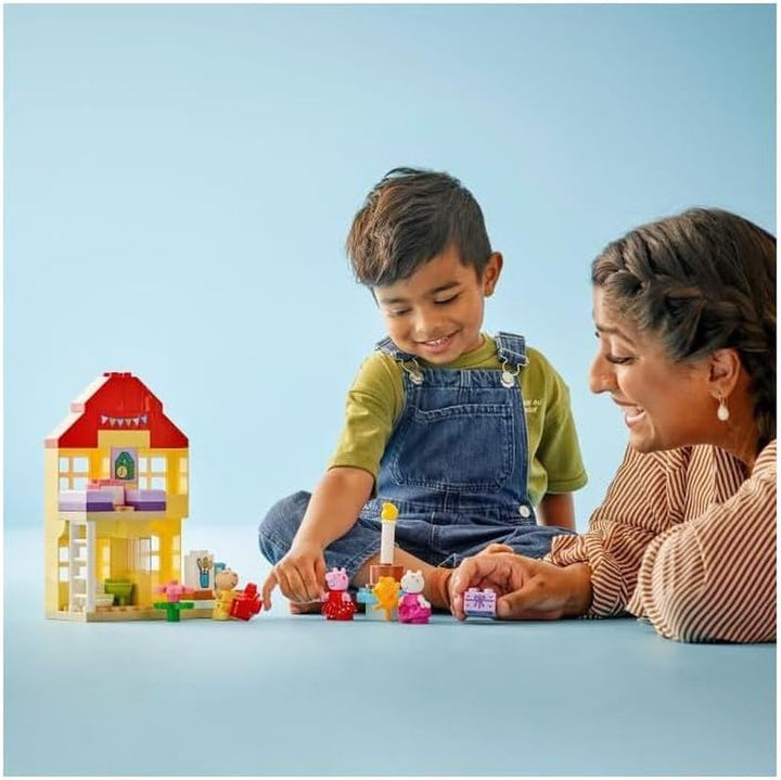 LEGO DUPLO Peppa's Birthday House: Jucărie creativă cu 3 figuri, casă de jucărie de construit și reconstruit pentru copii de la 2 ani, băieți și fete, promovează dexteritatea 10433