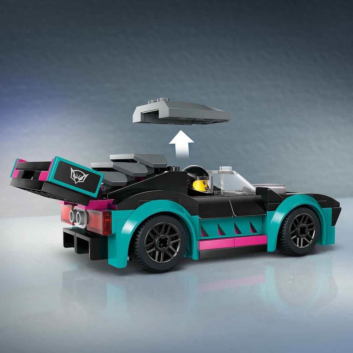 LEGO City Car Transporter cu mașină de curse, camion jucărie cu rampă de încărcare reglabilă și mașină de curse, set de construcție cu 2 minifigurine, șofer de curse și șofer de camion, copii de peste 6 ani 60406