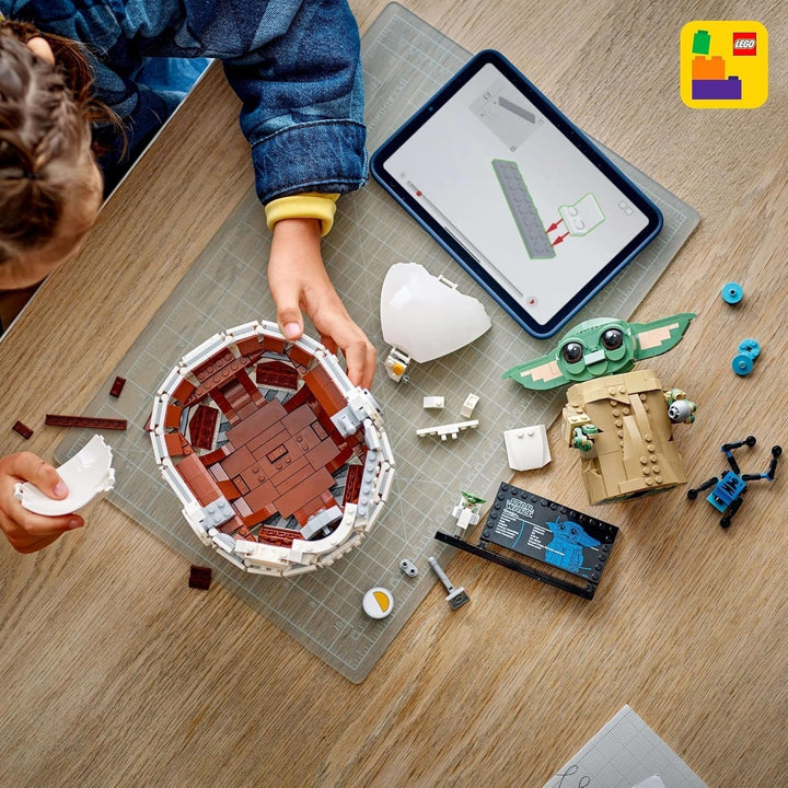 LEGO Star Wars 75403 Grogu în leagănul său repulsor din Mandalorian - Minifigurină de colecție - Model de construit, jucat și expus - Decorațiuni pentru casă - Cadou pentru băieți și fete cu vârsta de peste 10 ani Seturi de constructie Besuche den LEGO-Store