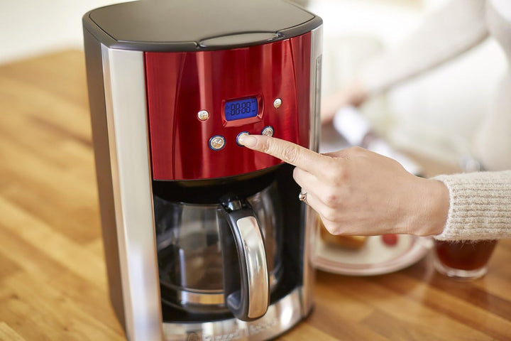 Russell Hobbs 23240-56 Luna Solar Red Digital Glass, Tehnologie cu cap de duș, Sistem de încălzire rapidă, Cafetieră, Oțel inoxidabil/Plastic, 1,5 litri, Roșu