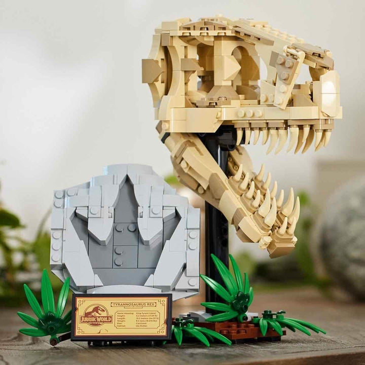 LEGO Jurassic World Dinosaur Fossils: T. Rex Head, jucărie dinozaur de construit, decor dinozaur pentru camera copiilor, craniu T-Rex schelet cu amprentă, cadou pentru băieți și fete 76964