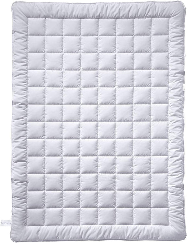 Plapumă Billerbeck Jasmin Superlight - plapumă de vară - 135 X 200 Cm - plapumă din bumbac, plapumă răcoritoare - 90 % viscoză (bambus) 10 % poliester (airsoft), alb Plapumi si pilote Naty Shop Titlu implicit