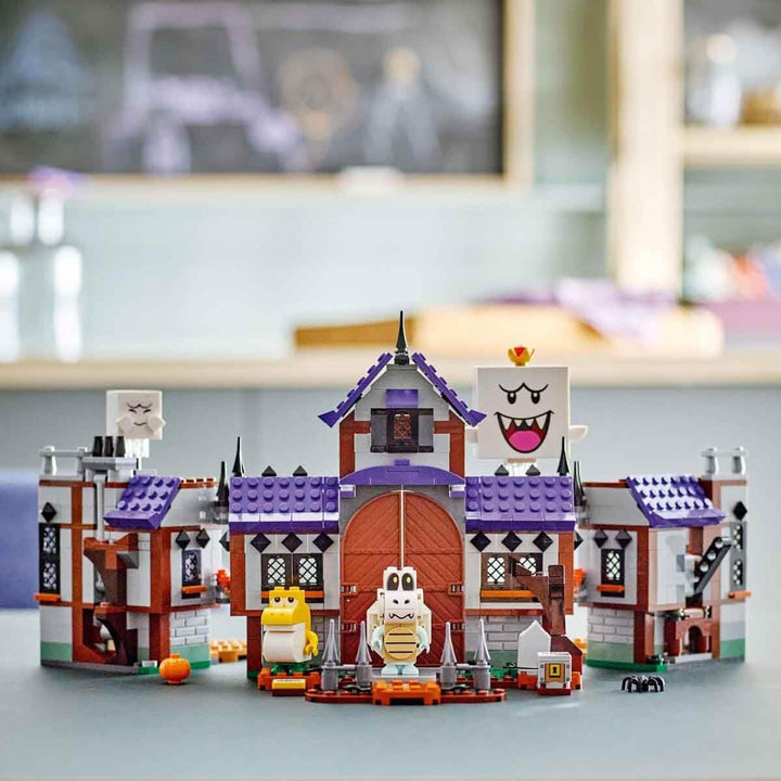Casa bântuită a lui LEGO Super Mario King Buu Huu, casă bântuită pentru copii, set Nintendo de colecționat, cu Baby Yoshi, cadou pentru băieți, fete și gameri cu vârsta de 8+ 71436