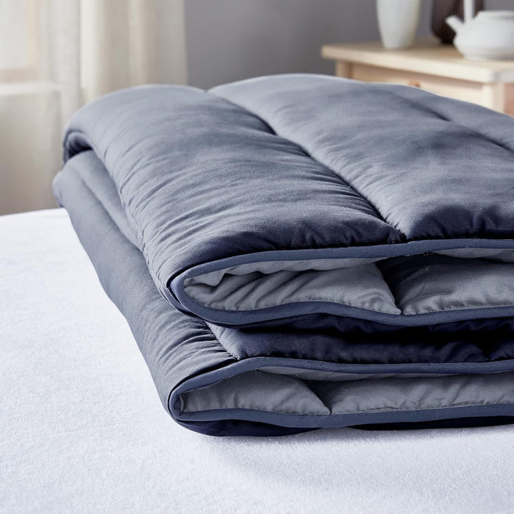 Pikolin Home - Plapumă reversibilă 300 G - Umplutură nordică bicoloră - Pentru pat 90 - confortabilă, caldă, respirabilă, albastru marin, 140 X 200 cm Plapumi si pilote Naty Shop