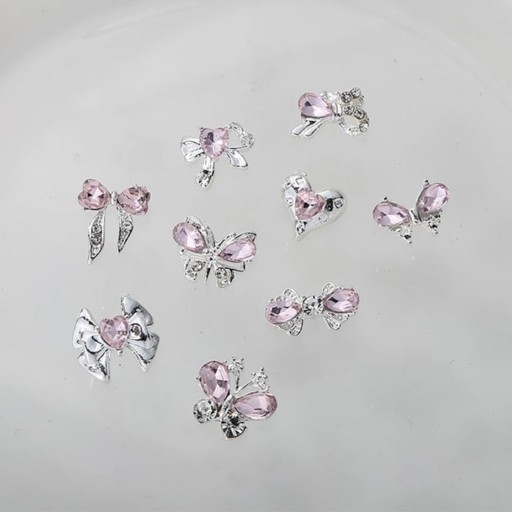 Luxus Rosa Diamant Nagel Charms 3D Butterfly Nail Art Charms Bow Nail Charms Y2K Heart Charms Nägel Zubehör Schmetterling Herz Schleife Nageldesign Edelsteine Strasssteine Glitzersteine Nagelschmuck