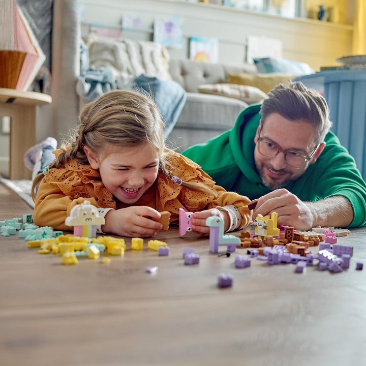 LEGO 11028 Classic Pastel Creative Building Set Brick Box, jucărie de construcție pentru fete și băieți cu vârsta de peste 5 ani Cu modele; înghețată, dinozaur, pisică și multe altele
