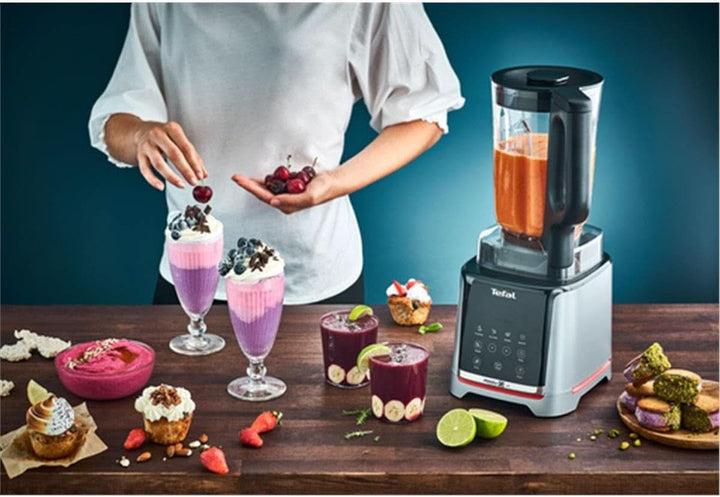 Tefal Infinymix Hochgeschwindigkeits-Standmixer, 5 Auto-Programme + Manuelle Einstellung, 2,6-L-Tritan-Behälter, Inkl. 600Ml Reisebecher/Stampfer/Rezeptheft, Silber, BL91HD31