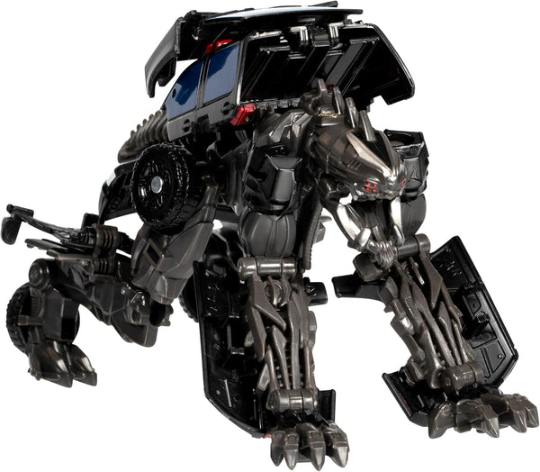 Transformers Studio Series Deluxe-Class Transformers: The Dark Side of the Moon 94 Decepticon Hatchet Action Figure