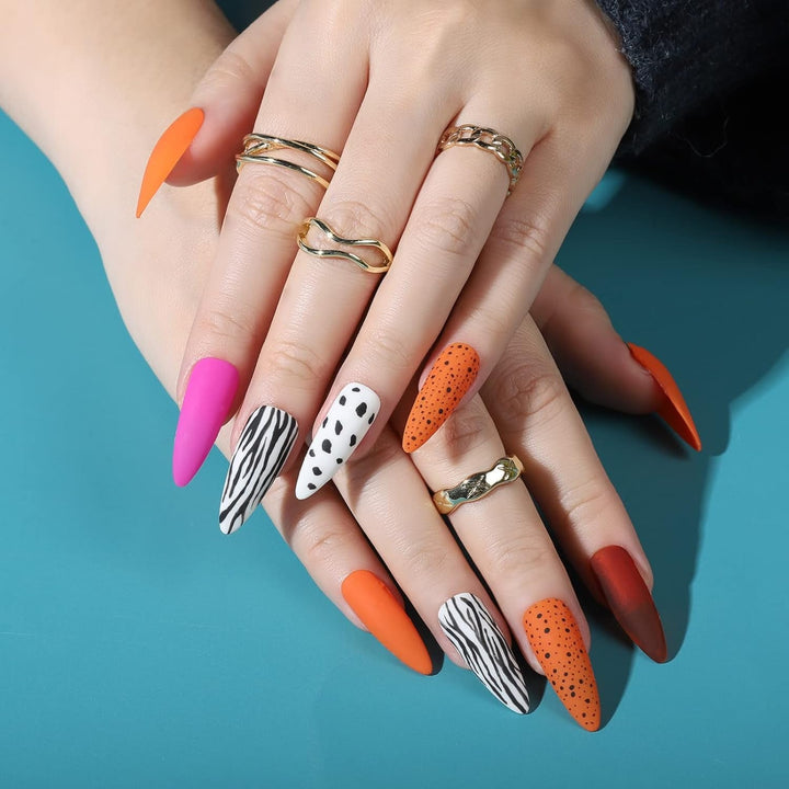 FANDAMEI Nail Art Pinsel Set, 15 Stücke Pinsel Für Gelnägel Nagel Pinsel, 5 Stücke Dotted Pen, 10 Rolle Streifenband Nägel, Strasssteine Nägel, Ultra Dünn Nagel Pailletten Für Nagelkunst Maniküre Set