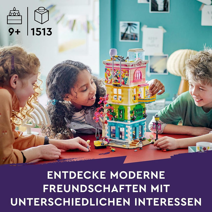 LEGO 41748 Friends Heartlake City Community Centre, clădire modulară cu studiouri de artă și de înregistrare, cameră de joacă cu 6 mini păpuși, inclusiv Pickle The Dog, jucărie pentru copii