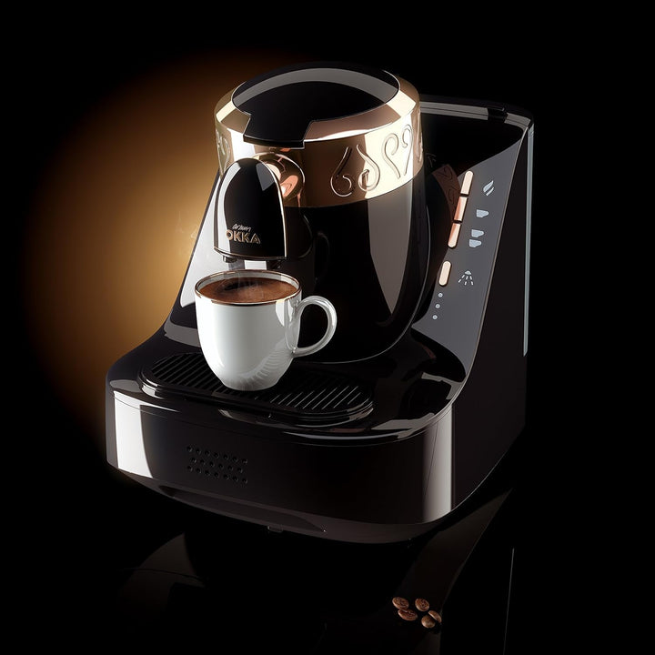 Espressor turcesc Arzum Okka, complet automat, 3 dimensiuni de cești, funcție de autocurățare, rezervor de apă de 950 ml, senzor de supraprotecție, design compact, negru-auriu