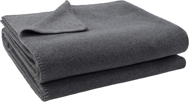 Pătură Zoeppritz în culoarea: Roșu, Fabricat din 65% Poliester, 35% Viscose, Dimensiune: 160X200 Cm, 103291-235-160X200 Paturi si Cuverturi Zoeppritz Since 1828 940 Gri mediu Melange 180X220 Cm
