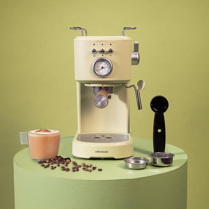 Espressoare Cecotec Compact Power Espresso 20 Retro Green 1100 W, 20 bar, sistem termoblock, abur pivotant, braț pentru filtru cu ieșire dublă și 2 filtre, 1,25 litri