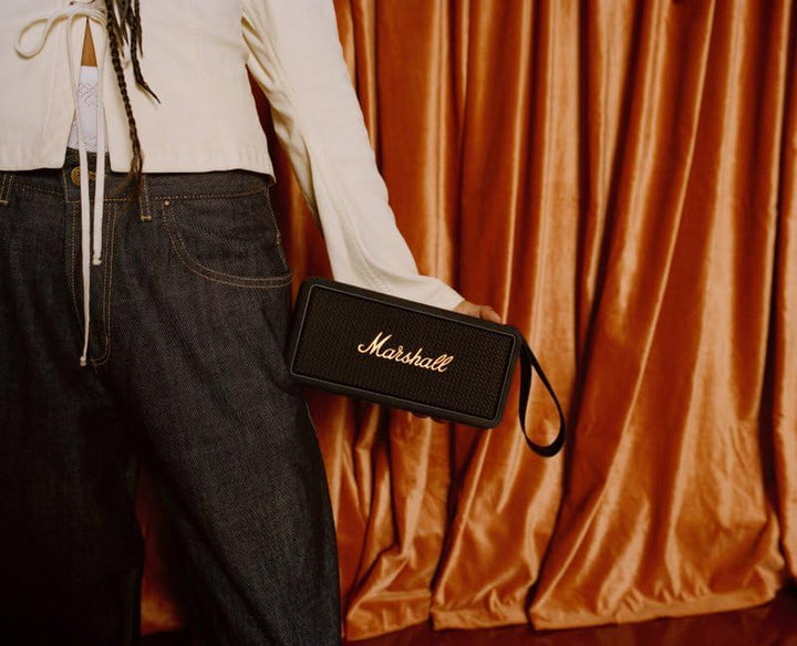 Marshall Middleton Difuzor Bluetooth portabil fără fir, peste 20 de ore de redare portabilă, rezistent la apă IP67 - negru și alamă