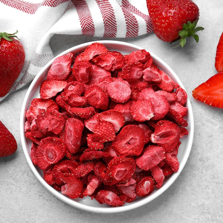 Căpșuni liofilizate 150g - Felii de căpșuni liofilizate - Fructe uscate liofilizate - Fructe de căpșuni uscate - Perfect pentru coacere, decorare, gustări, muesli, deserturi Produse deshidratate Naty Shop