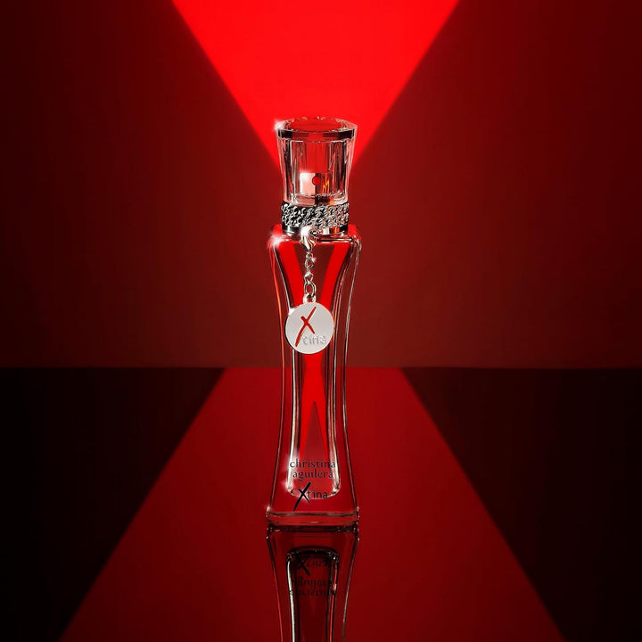 Christina Aguilera Xtina Eau De Parfum Spray pentru femei, parfum floral cu note de petale de trandafir, 30ml