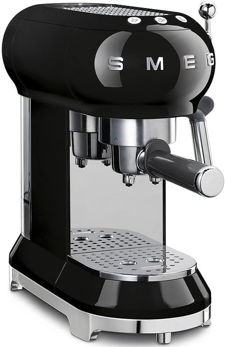 Espressor manual Smeg, ECF01PBEU, sistem cappuccino, termobloc, capacitate mare a ceștilor și funcție dublă de cafea, rezervor de apă de 1 l, dimensiuni compacte, 1350 W, albastru pastel