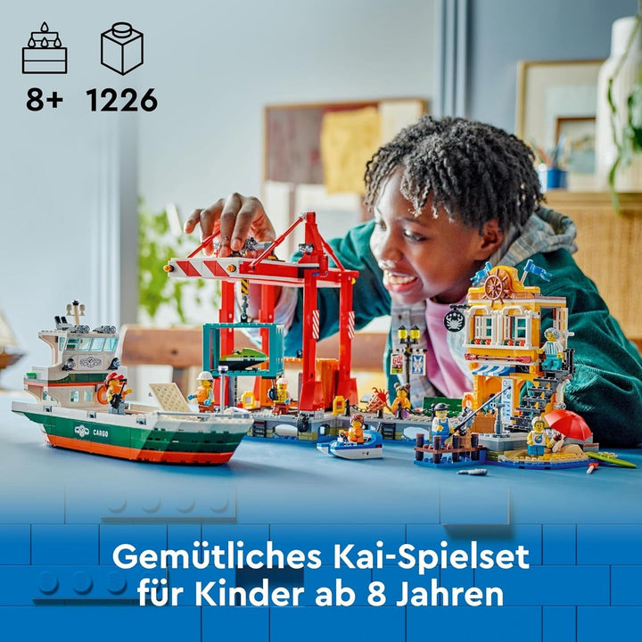 Portul LEGO City cu navă de marfă, jucărie de construit pentru băieți și fete de la 8 ani, idee de cadou pentru copii, macara pentru containere, navă de jucărie și 8 minifigurine 60422