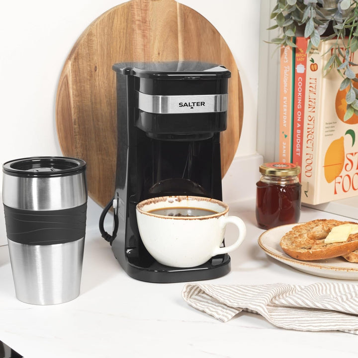 Cafetieră Salter pentru o singură ceașcă – Cafetieră cu filtru, filtru lavabil și reutilizabil, include o cană de călătorie din oțel inoxidabil de 420 ml. Prepară cafea în 3-4 minute, potrivită pentru cafea măcinată/capsule