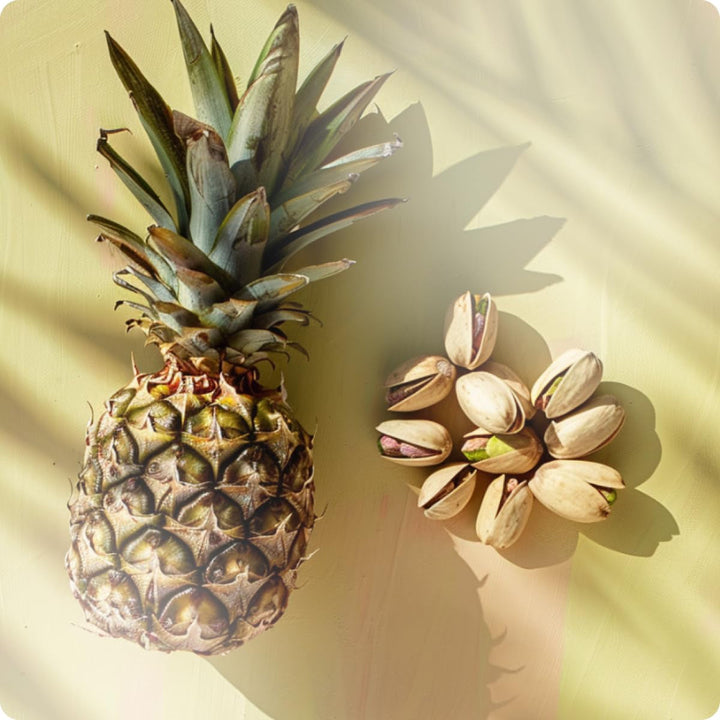 Elie Saab Girl of Now Shine 30 ml – Apă de parfum pentru femei – Parfum pudrat gurmand – Note de ananas, floare de migdal, vanilie și paciuli – Sticlă transparentă