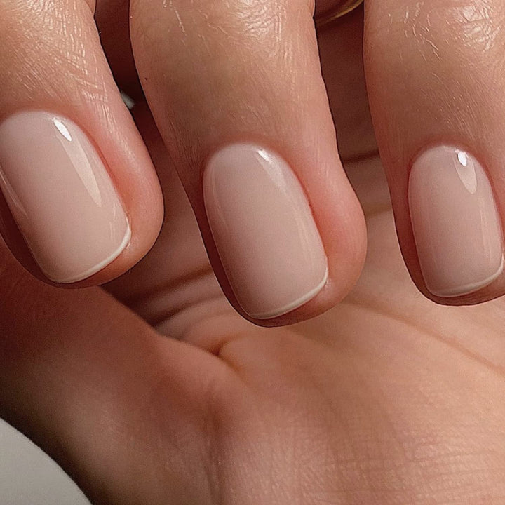 Ojă gel roz transparent – 16 ml, nuanța pielii, lampă LED translucidă pentru unghii, ojă gel pentru unghii, model Nail Art M087