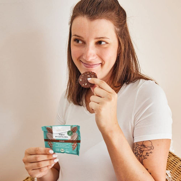 MABYEN Energy Balls Date Organic 20 buc. | Date Balls - Gustări sănătoase fără zahăr pentru sarcină și alăptare - Batoane proteice cu fructe uscate - Aromă 13 x cacao și 7x mango Produse deshidratate Naty Shop