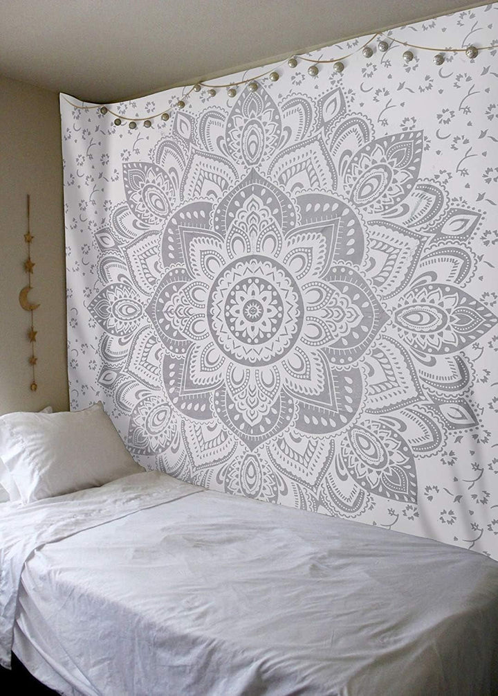 Tapiserie indiana mandala alb argintiu camera estetic panza Casa - Accesorii si Decoratiuni Naty Shop